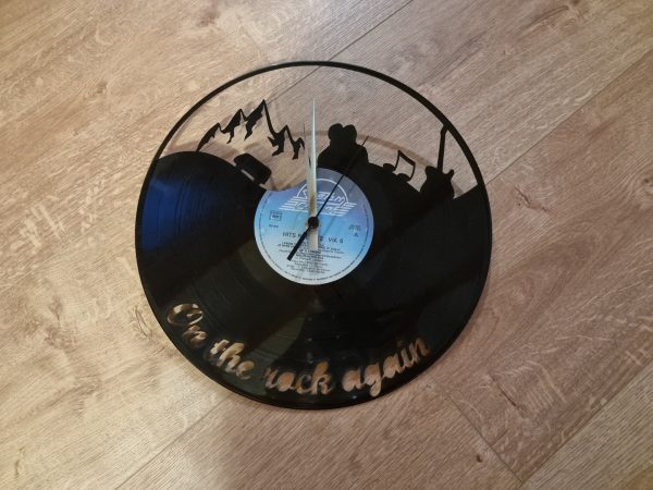 Horloge - vinyle personnalisé
