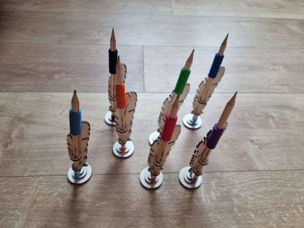 Plume en bois et crayon personnalisé