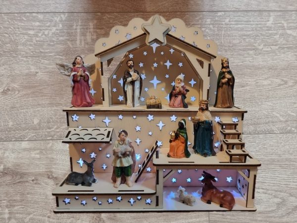 Crèche en Bois Traditionnelle